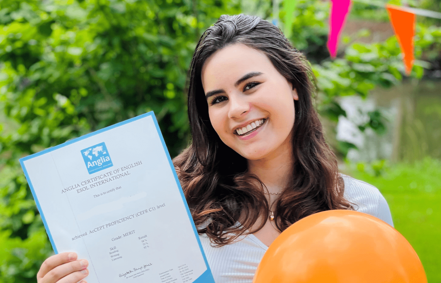 Student with English Certificate - EEG Success Story